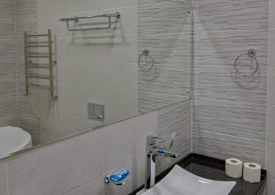 Номер «Люкс Улучшенный» в санатории Калинина в Ессентуках - фотография