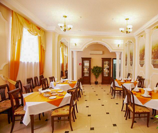 Малый обеденный зал 2 в санатории Калинина в городе Ессентуки - фотография
