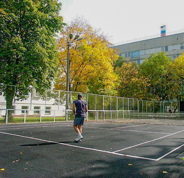 Спортивная площадка в санатории Калинина в городе Ессентуки - фотография