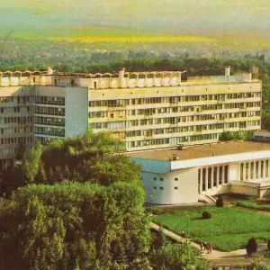 Историческое фото 1983 года санатория Калинина в городе Ессентуки - фотография