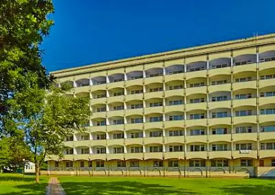 2 корпус санатория Калинина в городе Ессентуки - фотография