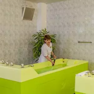 Подводный душ массаж в санатории Калинина в городе Ессентуки - фотография