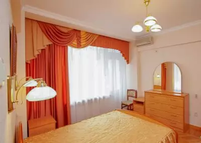 Номер «Люкс» в санатории Калинина в Ессентуках - фотография